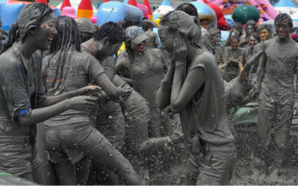 Nguồn gốc lễ hội tắm bùn Boryeong