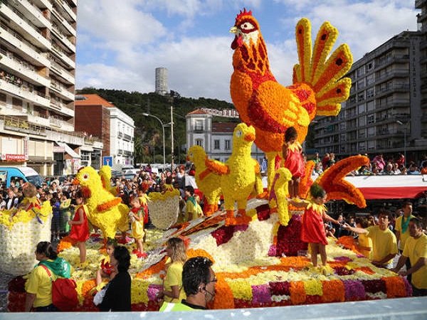 Lễ hội hoa Batalla de Flores, Tây Ban Nha
