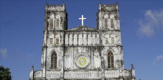 Khám phá nhà thờ Mằng Lăng kiến trúc trăm tuổi ở xứ Nẫu
