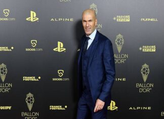 Bóng đá Quốc Tế 4/11: Zidane tiếp quản tuyển Pháp sau World Cup