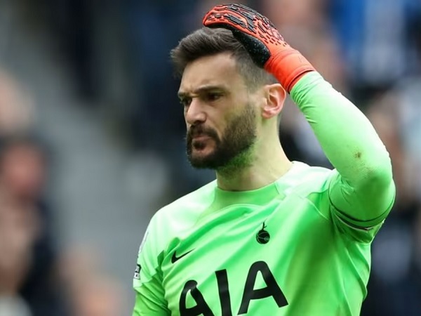 Bóng đá quốc tế tối 27/4: Tottenham mất đội trưởng ở trận đấu với MU