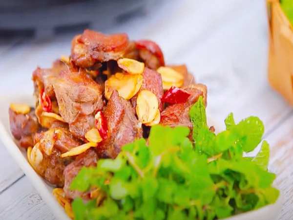 Cách làm ngan cháy tỏi giòn ngoài – mềm trong