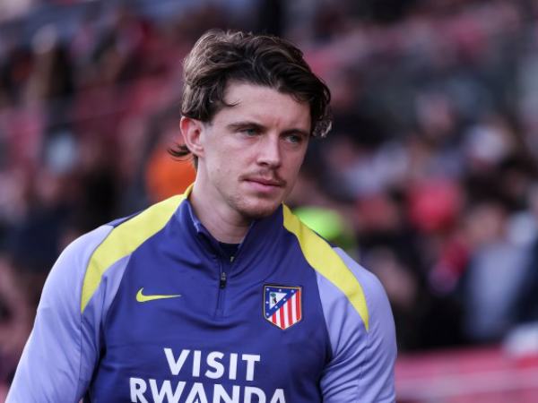 Tottenham hành động quyết đoán trong thời điểm then chốt