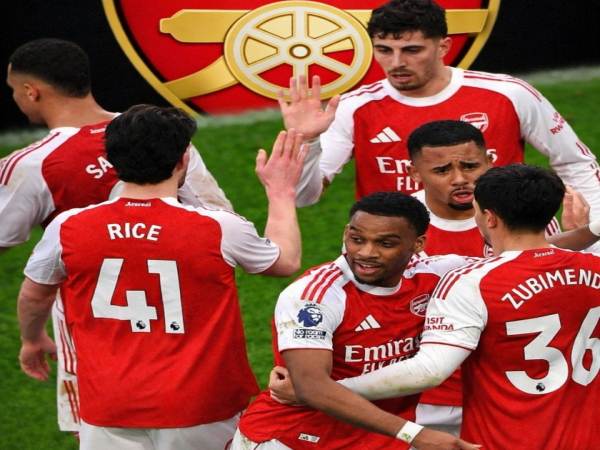 Tin C1: Arsenal nguy cơ mất gần cả đội hình ở vòng 1/8